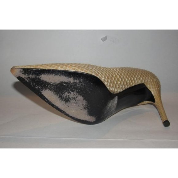 Gucci Champagne Colored Snakeskin Leather Pumps - Picture 4 of 12